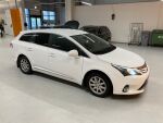 Valkoinen Farmari, Toyota Avensis – ZJV-880, kuva 3