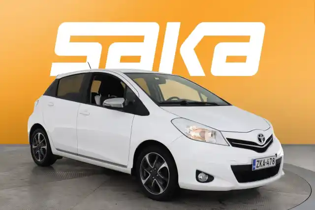 Valkoinen Viistoperä, Toyota Yaris – ZKA-478