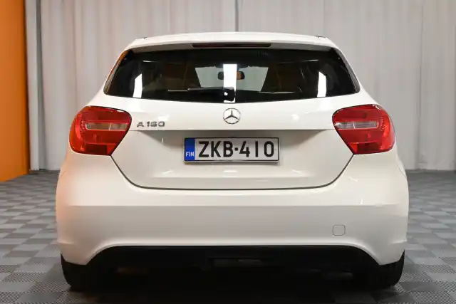 Valkoinen Viistoperä, Mercedes-Benz A – ZKB-410