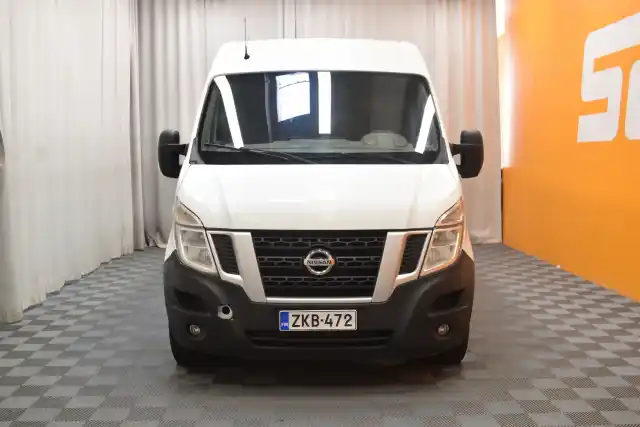 Valkoinen Pakettiauto, Nissan NV400 – ZKB-472