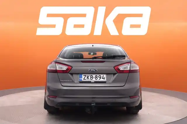 Ruskea Viistoperä, Ford Mondeo – ZKB-894