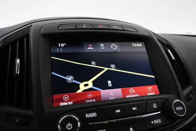 Ruskea Sedan, Opel Insignia – ZKC-283