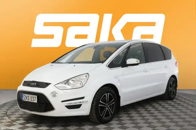 Valkoinen Tila-auto, Ford S-Max – ZKE-237