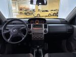 Sininen Maastoauto, Nissan X-TRAIL – ZKI-963, kuva 11