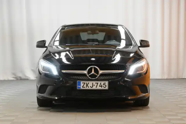 Musta Coupe, Mercedes-Benz CLA – ZKJ-745