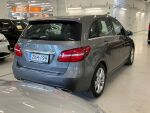 Harmaa Tila-auto, Mercedes-Benz B – ZKM-199, kuva 2
