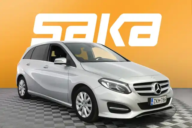Harmaa Tila-auto, Mercedes-Benz B – ZKM-786