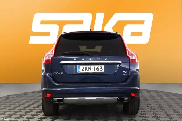 Sininen Maastoauto, Volvo XC60 – ZKN-163