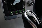Sininen Maastoauto, Volvo XC60 – ZKN-163, kuva 18