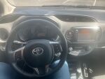 Ruskea (beige) Viistoperä, Toyota Yaris – ZKO-550, kuva 7