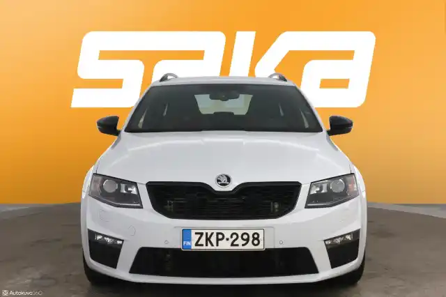 Valkoinen Farmari, Skoda Octavia – ZKP-298