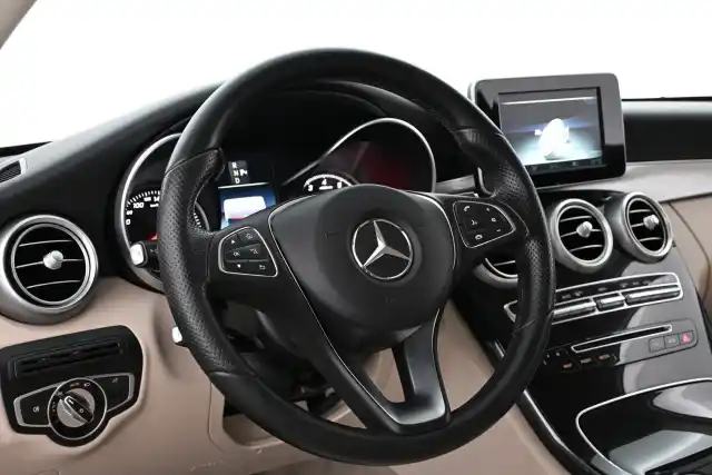 Musta Coupe, Mercedes-Benz C – ZKP-985