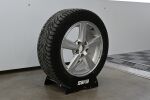 Musta Viistoperä, Volvo V40 – ZKR-556, kuva 15