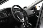Musta Viistoperä, Volvo V40 – ZKR-556, kuva 16