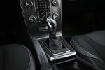 Musta Viistoperä, Volvo V40 – ZKR-556, kuva 21