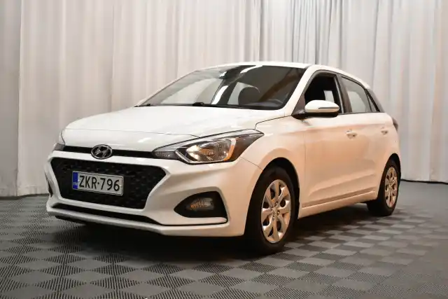 Valkoinen Viistoperä, Hyundai I20 – ZKR-796