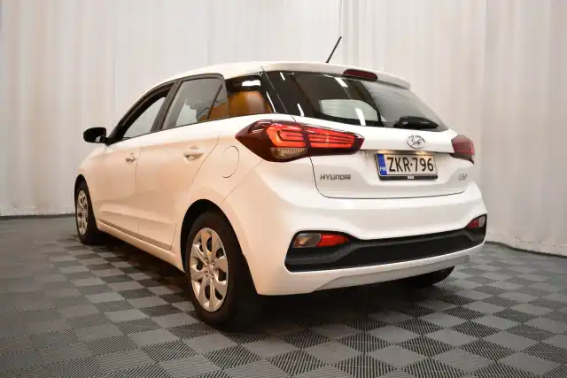 Valkoinen Viistoperä, Hyundai I20 – ZKR-796