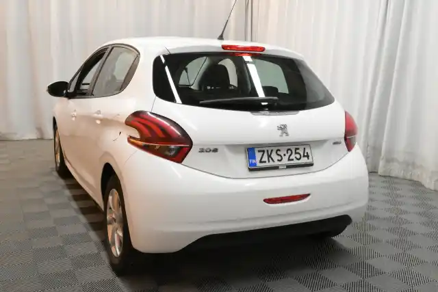 Valkoinen Viistoperä, Peugeot 208 – ZKS-254