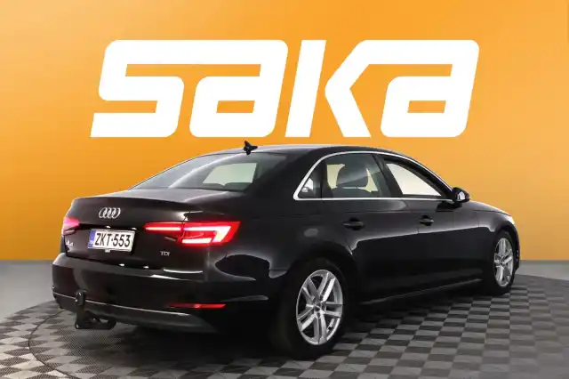 Musta Sedan, Audi A4 – ZKT-553
