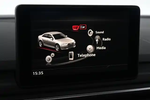 Musta Sedan, Audi A4 – ZKT-553