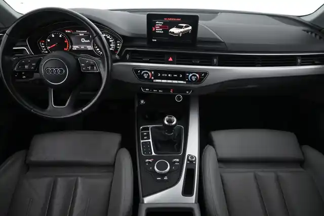 Musta Sedan, Audi A4 – ZKT-553