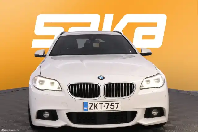Valkoinen Farmari, BMW 520 – ZKT-757