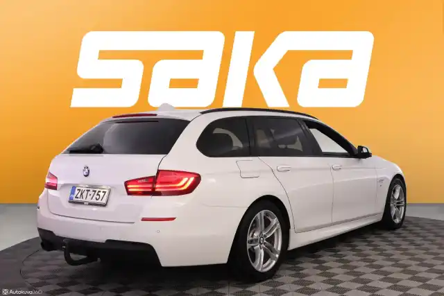 Valkoinen Farmari, BMW 520 – ZKT-757
