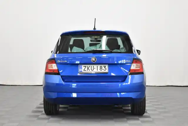 Sininen Viistoperä, Skoda Fabia – ZKU-183