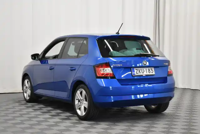 Sininen Viistoperä, Skoda Fabia – ZKU-183