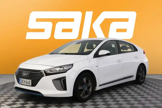 Valkoinen Viistoperä, Hyundai IONIQ plug-in – ZKX-642