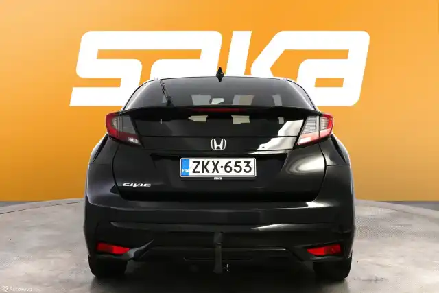 Musta Viistoperä, Honda Civic – ZKX-653