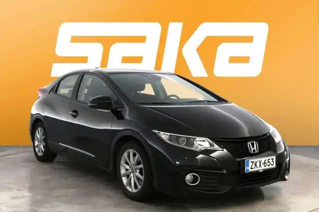 Musta Viistoperä, Honda Civic – ZKX-653