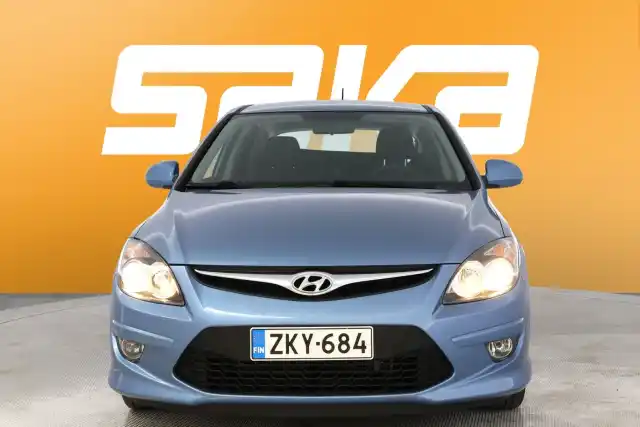 Sininen Viistoperä, Hyundai i30 – ZKY-684