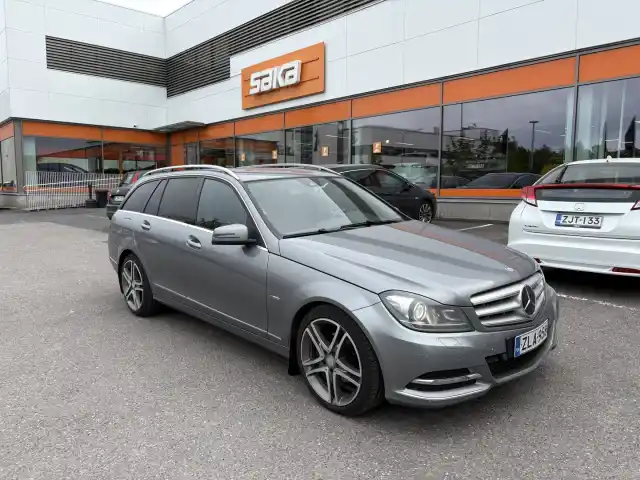 Harmaa Farmari, Mercedes-Benz C – ZLA-958