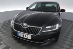 Musta Sedan, Skoda Superb – ZLB-425, kuva 31