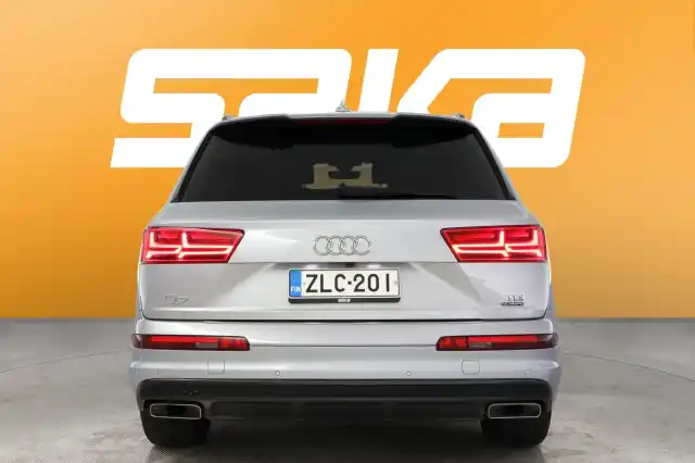 Hopea Maastoauto, Audi Q7 – ZLC-201