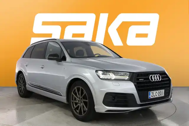 Hopea Maastoauto, Audi Q7 – ZLC-201