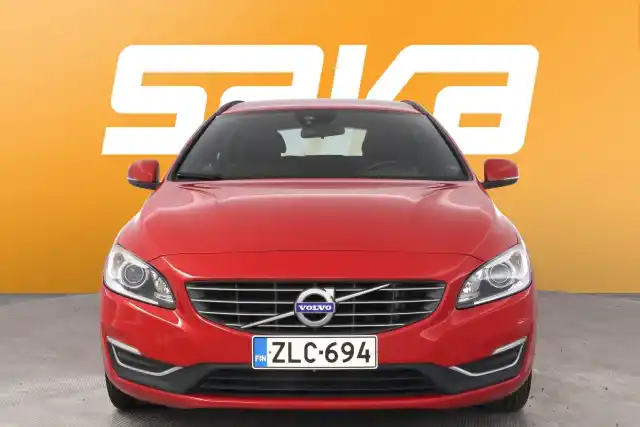 Punainen Farmari, Volvo V60 – ZLC-694