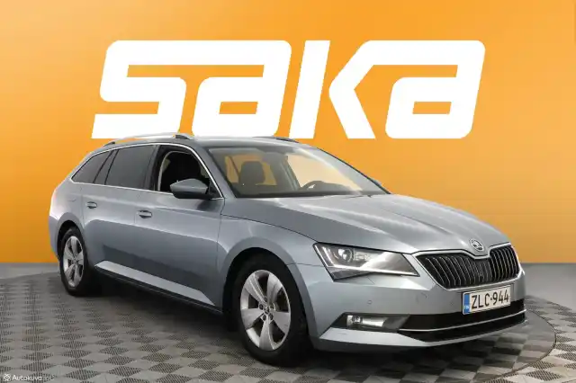 Harmaa Farmari, Skoda Superb – ZLC-944