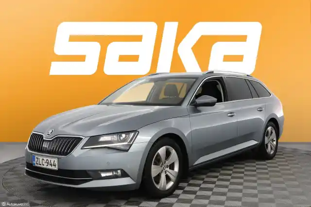 Harmaa Farmari, Skoda Superb – ZLC-944