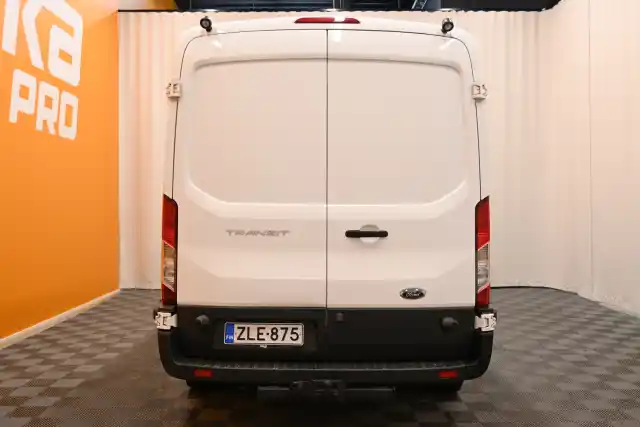 Valkoinen Pakettiauto, Ford Transit – ZLE-875