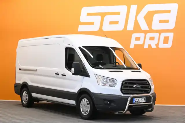 Valkoinen Pakettiauto, Ford Transit – ZLE-875