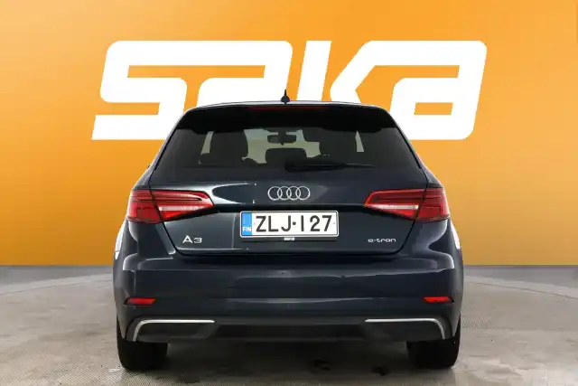 Harmaa Viistoperä, Audi A3 – ZLJ-127