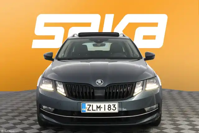 Harmaa Farmari, Skoda Octavia – ZLM-183