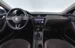 Harmaa Farmari, Skoda Octavia – ZLM-183, kuva 9