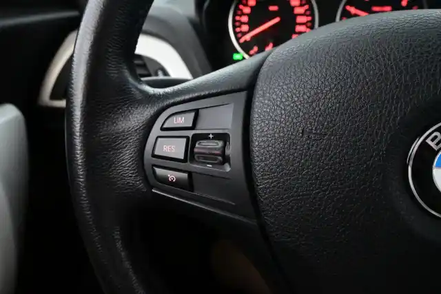 Valkoinen Viistoperä, BMW 116 – ZLN-503