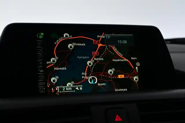 Valkoinen Viistoperä, BMW 116 – ZLN-503