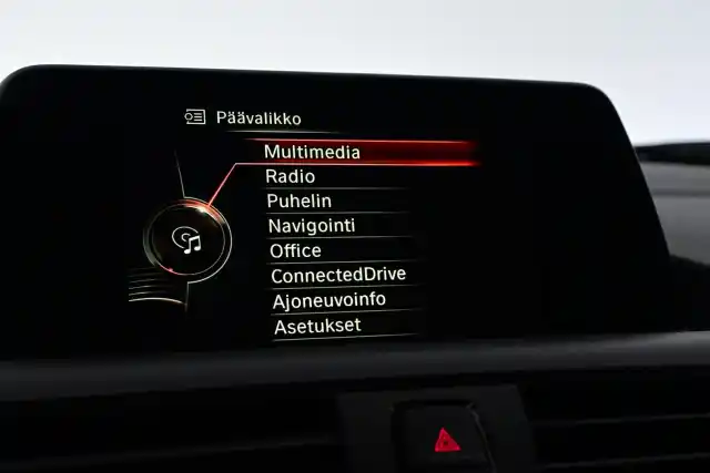 Valkoinen Viistoperä, BMW 116 – ZLN-503