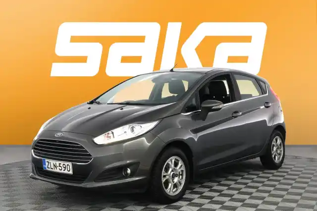 Harmaa Viistoperä, Ford Fiesta – ZLN-590