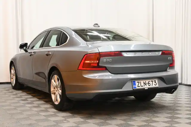 Harmaa Sedan, Volvo S90 – ZLN-673